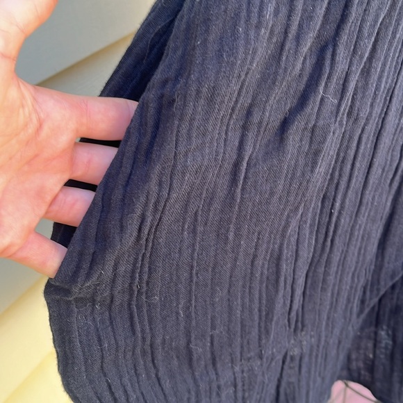 Free People FP embroidered peasant top tunic M black floral gauze - Picture 8 of 11